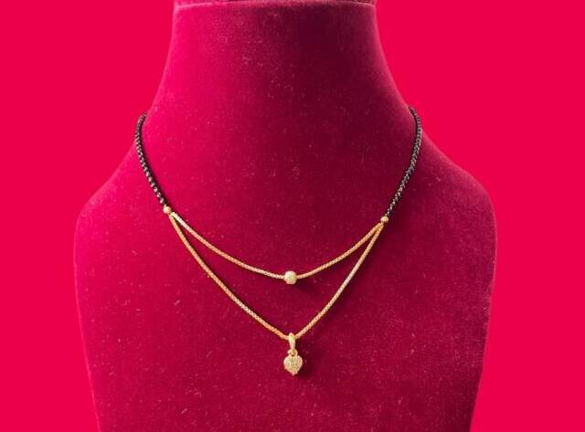 fancy short mangalsutra designs