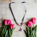 thread necklaces for kids