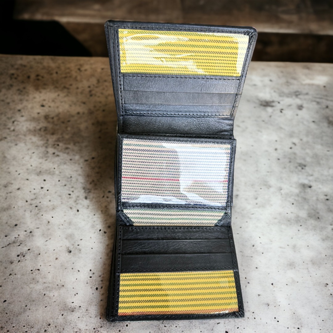 Wallet-and-Card-Holder - 23-PhotoRoom